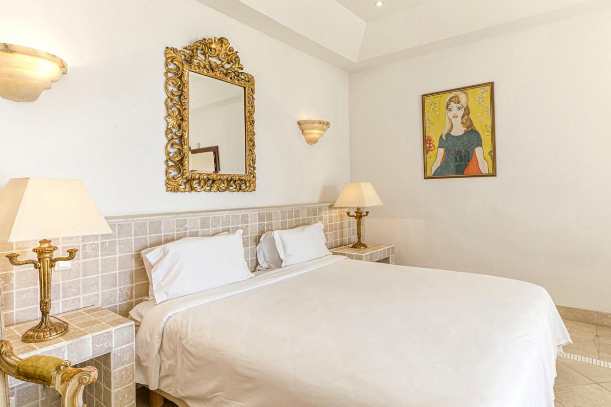 25-PetitePlage4-Bedroom2_A louer villa Grand Case Saint Martin